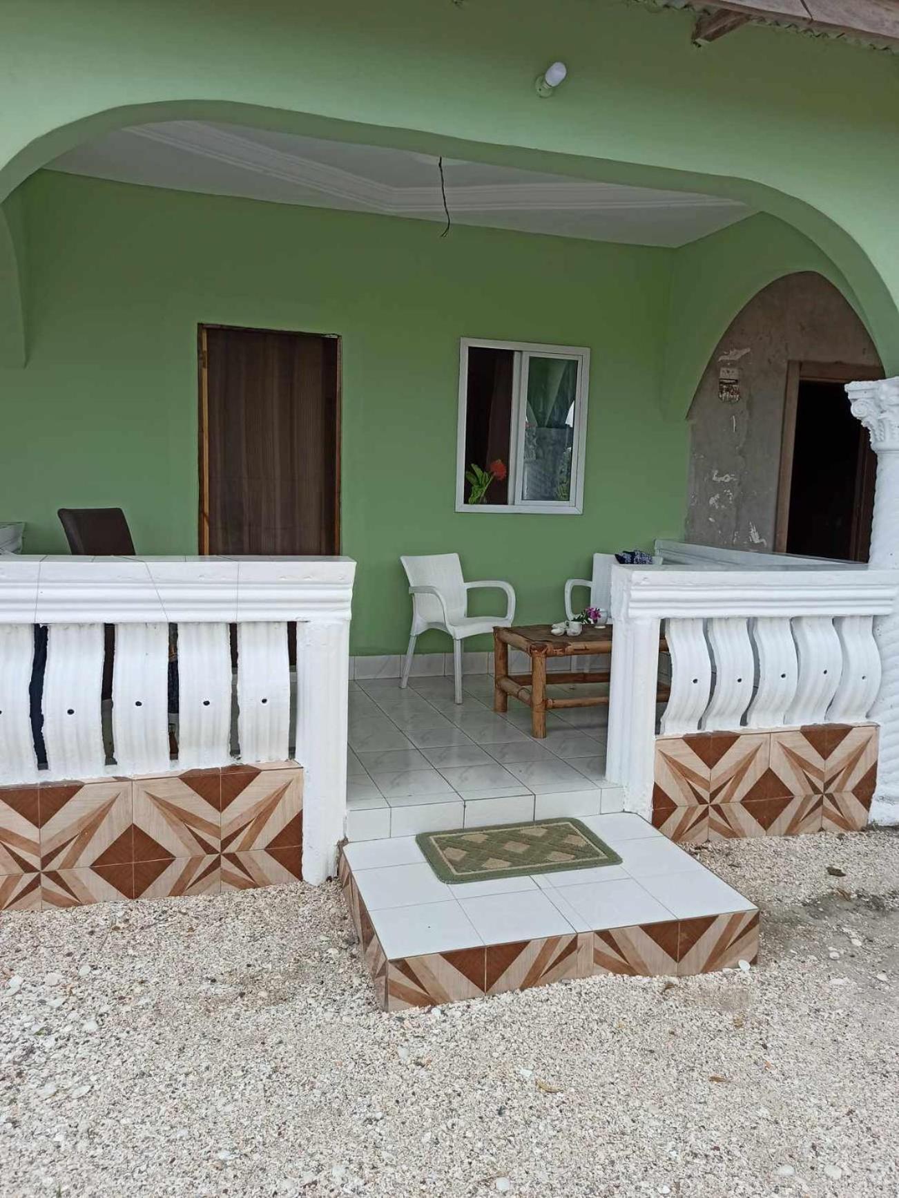 Bosofet Beach And Creek Lodge Sanyang Eksteriør billede
